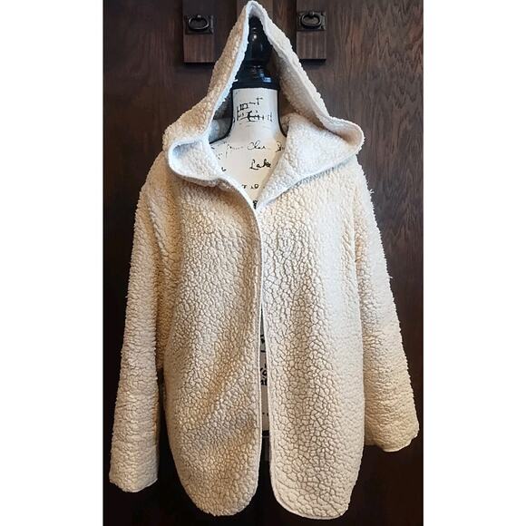 BDG Urban Outfitters Teddy Sherpa Jacket XS/S Reversible Oversized Hooded Ivory - Picture 1 of 4